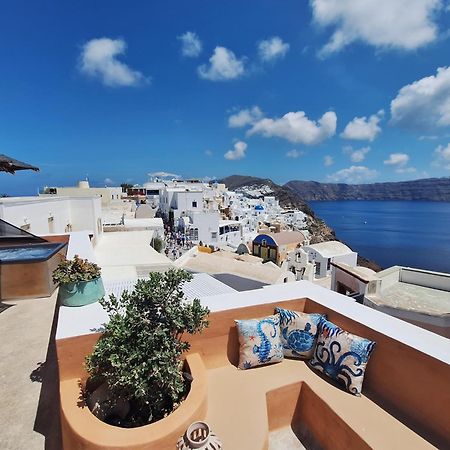 Villa Oasis Oia With Caldera View Екстер'єр фото
