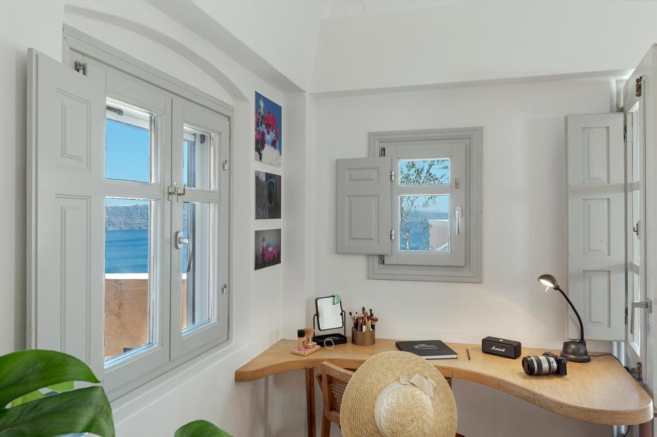 Villa Oasis Oia With Caldera View Екстер'єр фото