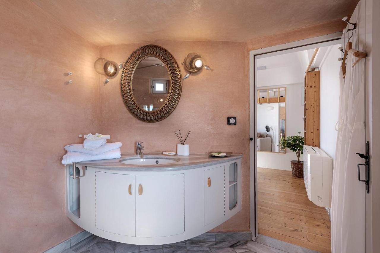 Villa Oasis Oia With Caldera View Екстер'єр фото