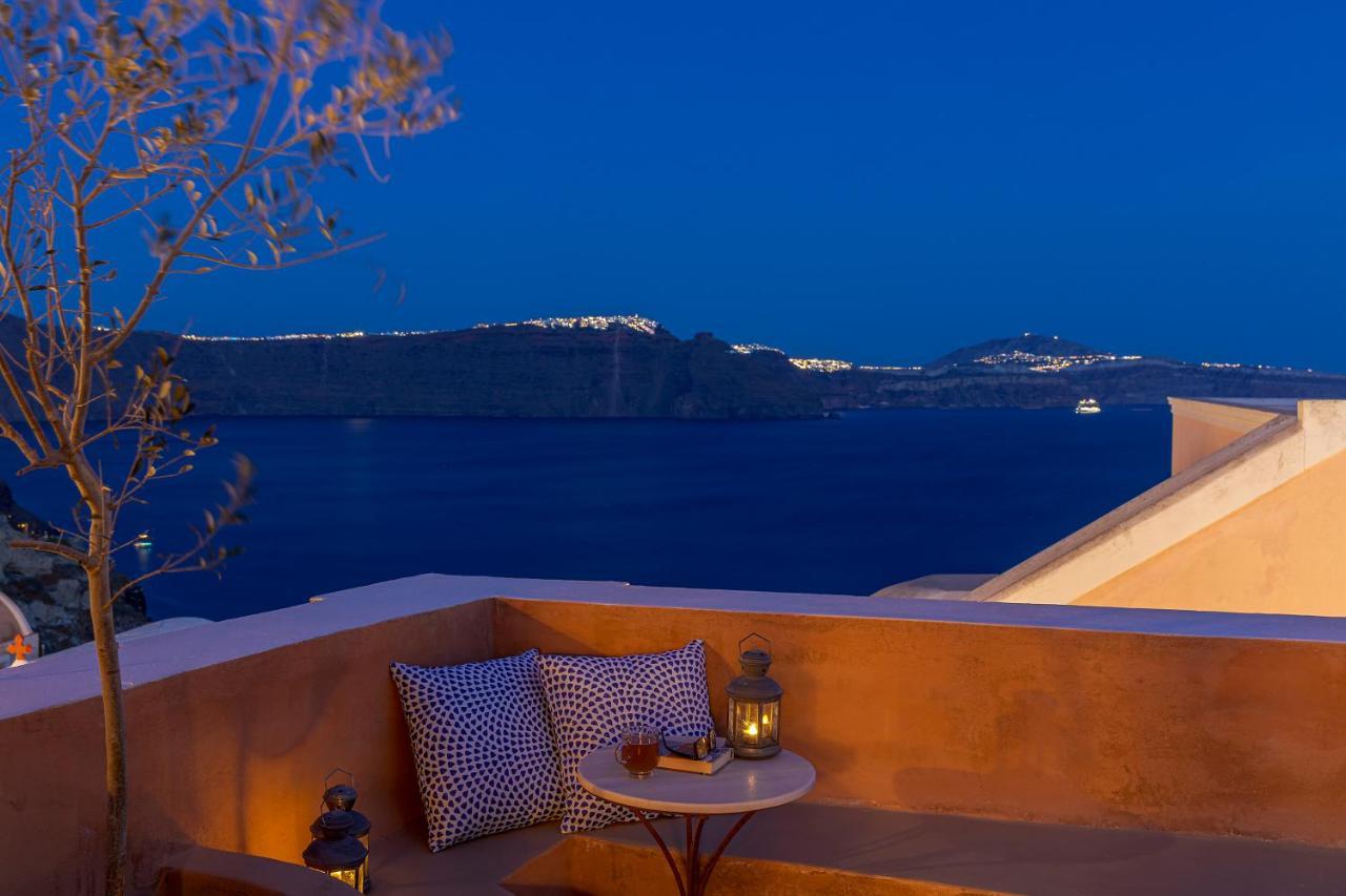 Villa Oasis Oia With Caldera View Екстер'єр фото